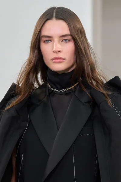 Look 7